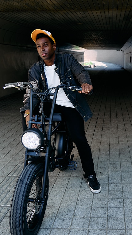 BRONX BUGGYの特定小型原付THROTTLE